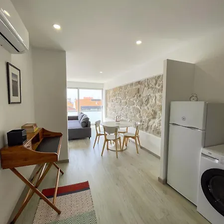 Brito Capelo T1 - 5 Guests Apartamento