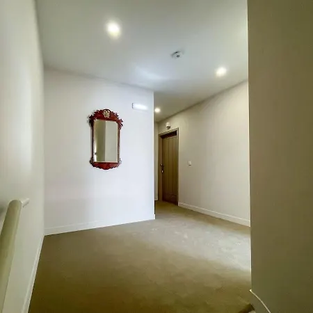 Brito Capelo T1 - 5 Guests Apartman