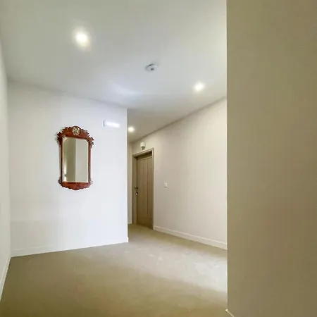 Apartamento Brito Capelo T1 - 5 Guests *